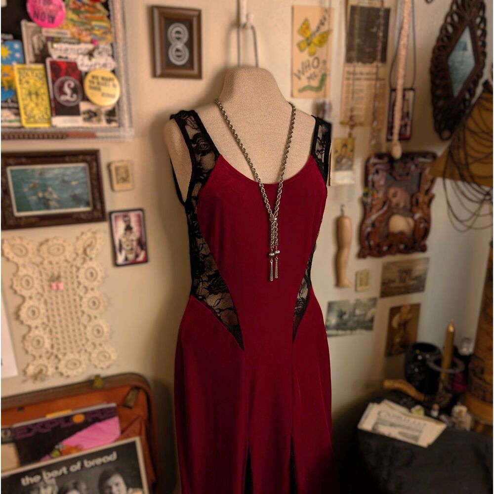 Velvet Lace Cutout Maxi Floor Length Dress Women's Large Red Black